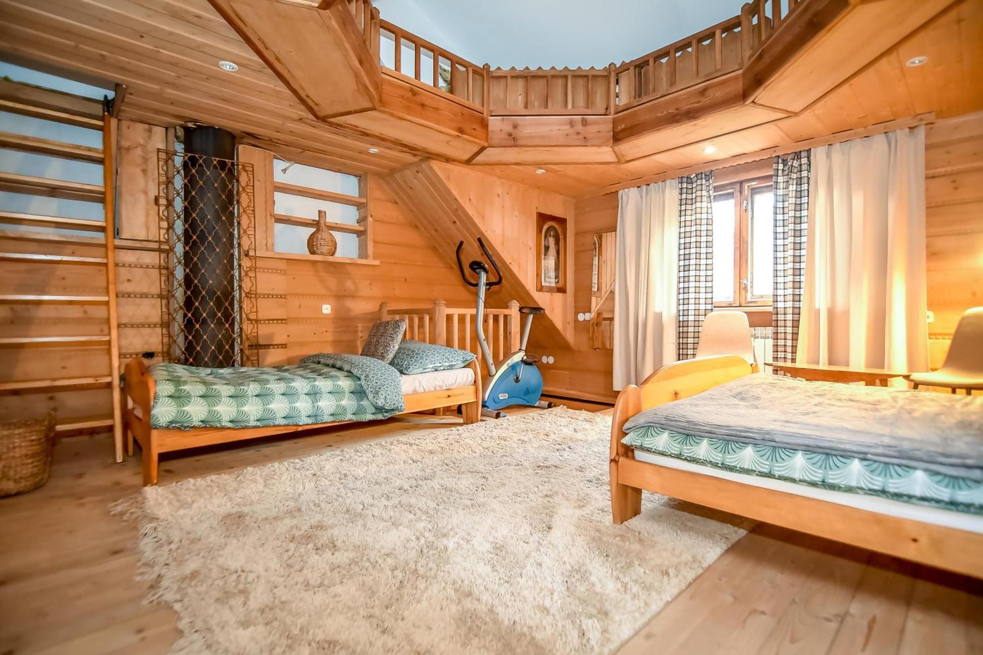 Asta & Pod Tatrami Homestay *